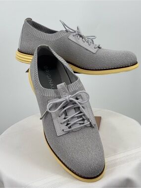 Cole Haan OriginalGrand Knit Sneakers Gray & Silver Women’s Size 8.5